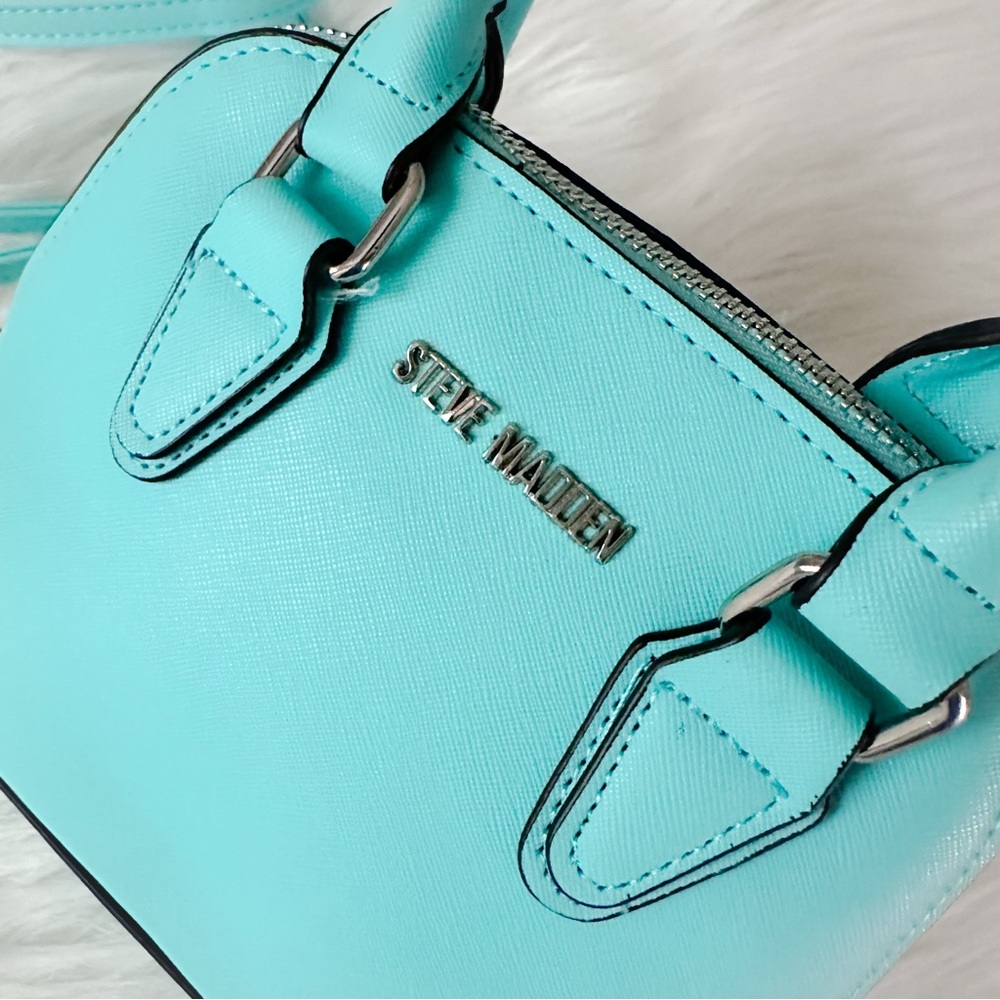 Steve Madden Mini Purse/Crossbody - Picture 2 of 4